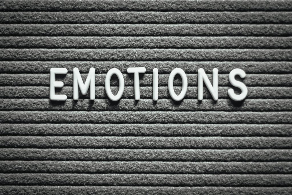 Emotioneel onbeschikbaar - Het Relatiebureau
